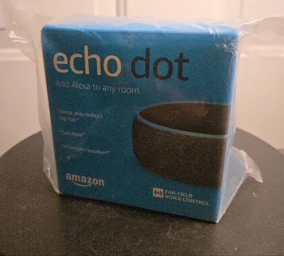 Amazon Echo Dot Alexa Never Used Or Hooked Up - Picture 4 of 7